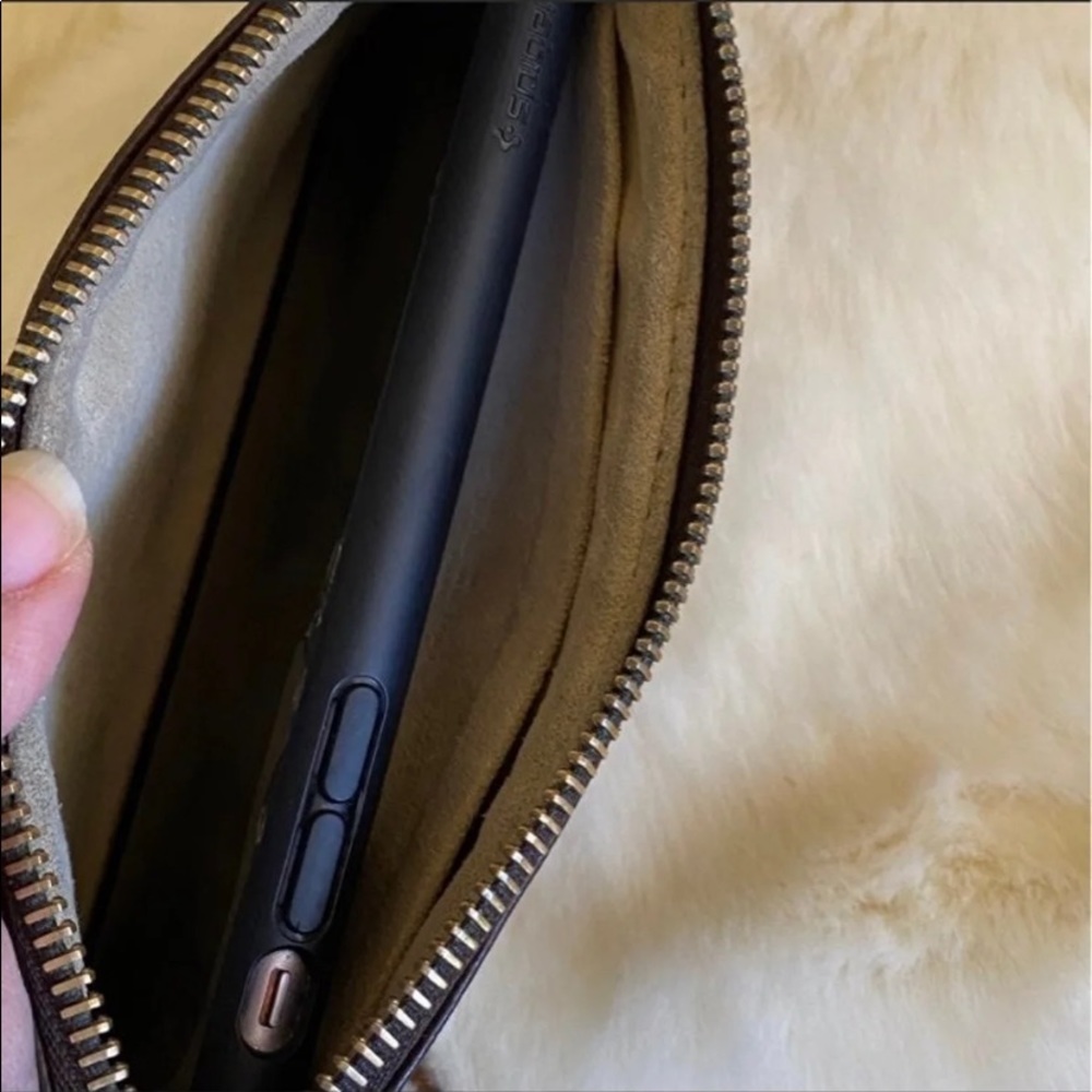 Sold/Authentic Louis Vuitton milla MM bag❤️❤️ - Picture 9 of 15